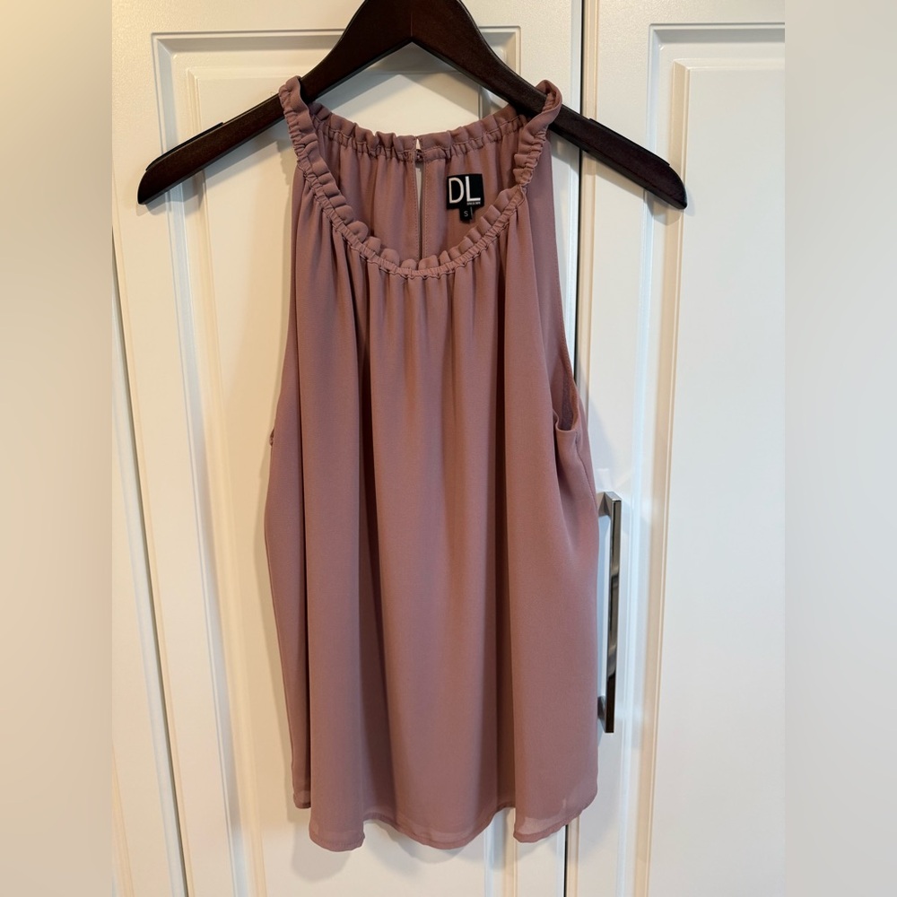 Daily Look Women's Pink Sleeveless Top Size S